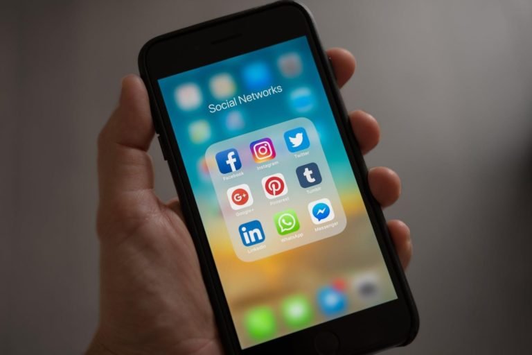 social media listening - 1